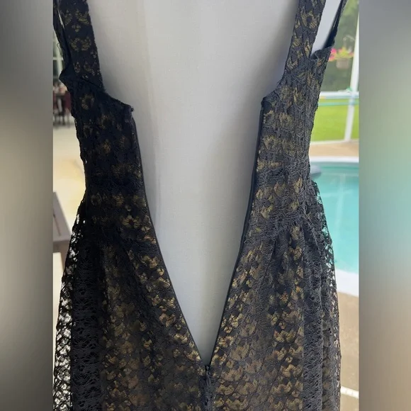 Victoria's Secret Moda International Black Gold Lace Mini Dress Size 8 New - Picture 6 of 10